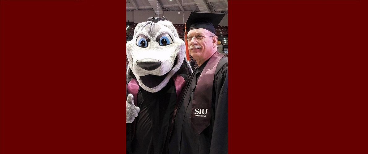 Spring commencement with Saluki mascot